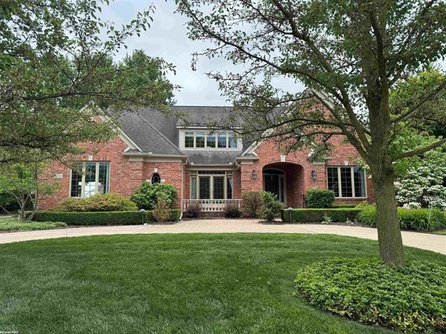front view picture of 14326 Merci Ave, Sterling Heights, MI. 48313
