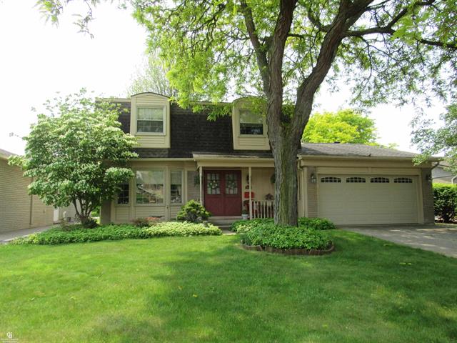 front view picture of 15682 Stockton, Clinton Township, MI. 48038