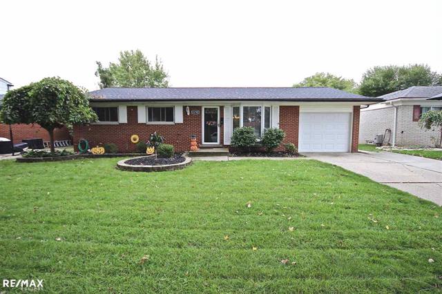 front view picture of 11702 Lancer Dr, Sterling Heights, MI. 48313