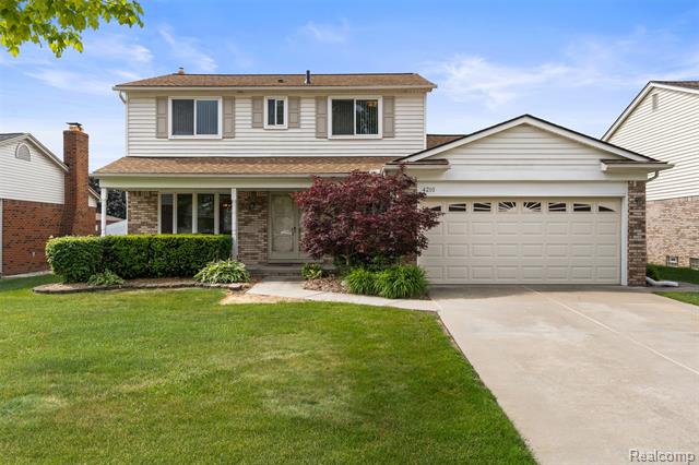 front view picture of 4210 Wingate Dr, Sterling Heights, MI. 48310
