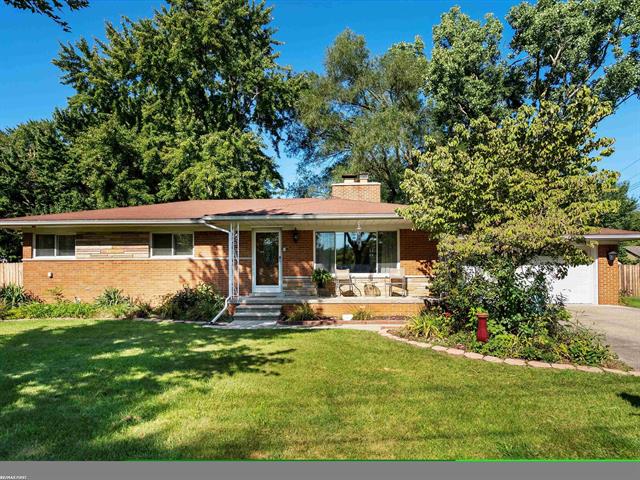 front view picture of 39211 Gary, Clinton Township, MI. 48036