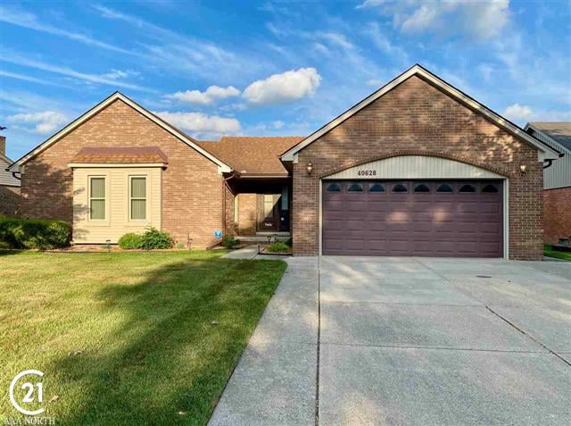 front view picture of 40628 Firesteel Dr, Sterling Heights, MI. 48313
