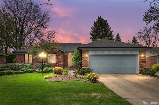 front view picture of 14354 Bangor Dr, Sterling Heights, MI. 48313