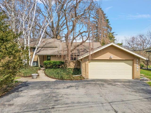 front view picture of 21021 Balfour, Clinton Township, MI. 48036