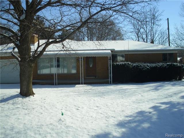 front view picture of 41920 Marold Dr, Sterling Heights, MI. 48314