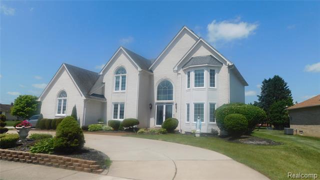 front view picture of 41431 Tarragon Dr, Sterling Heights, MI. 48314