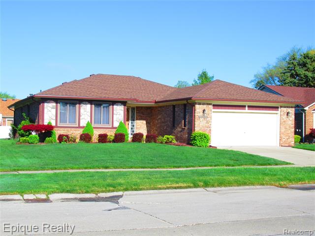 front view picture of 40931 Rehse, Clinton Township, MI. 48038