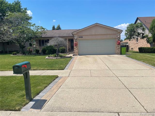 front view picture of 41223 Justin, Clinton Township, MI. 48038