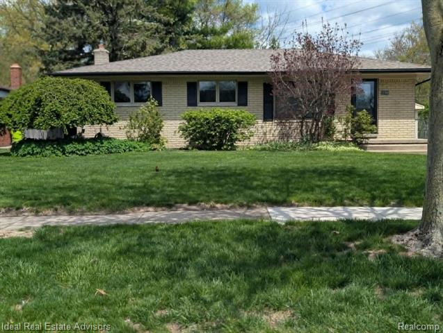 front view picture of 12769 De Cook Dr, Sterling Heights, MI. 48313
