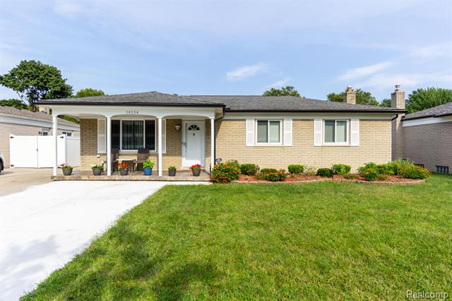 front view picture of 14554 Alma Dr, Sterling Heights, MI. 48313