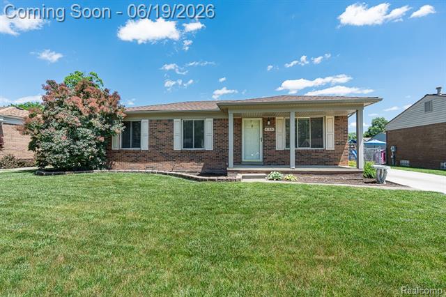 front view picture of 41824 Clayton, Clinton Township, MI. 48038