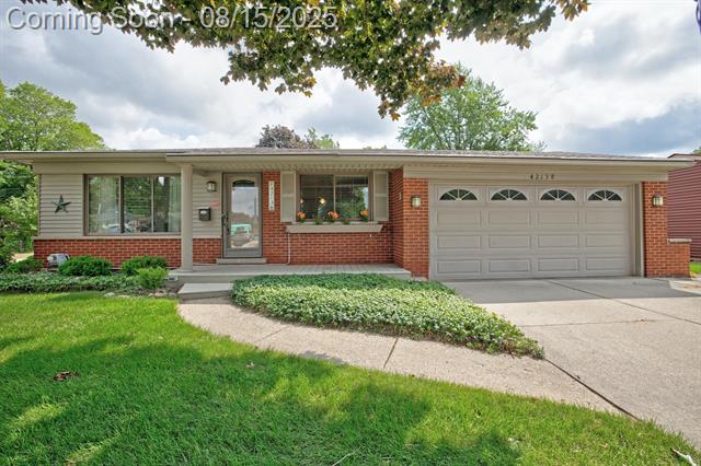 front view picture of 42138 Montroy Dr, Sterling Heights, MI. 48313