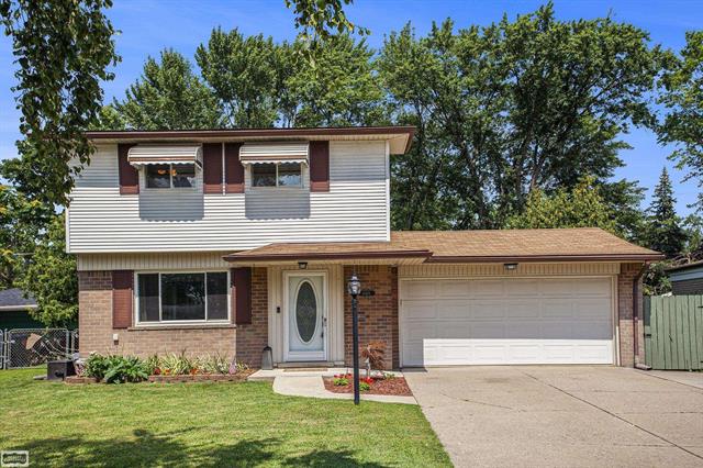 front view picture of 11401 19 Mile Rd, Sterling Heights, MI. 48314