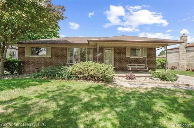 front view picture of 42763 Michigan Dr, Sterling Heights, MI. 48313