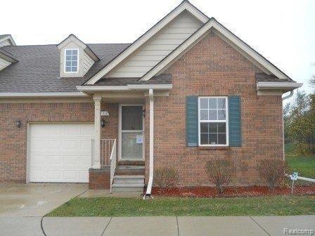 front view picture of 42312 Lorenzo Ct, Clinton Township, MI. 48038