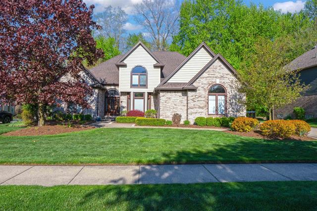 front view picture of 43697 Vintners Place, Sterling Heights, MI. 48314