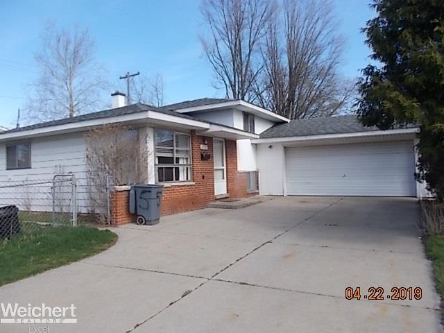 front view picture of 12037 Malburg Dr, Sterling Heights, MI. 48313