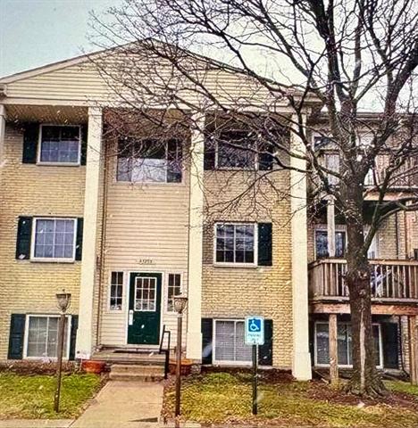 front view picture of 45200 Keding St, Utica, MI. 48317