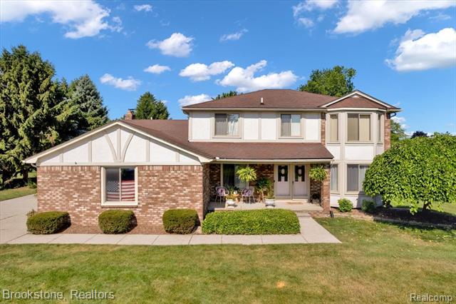 front view picture of 46655 Spruce, Utica, MI. 48315