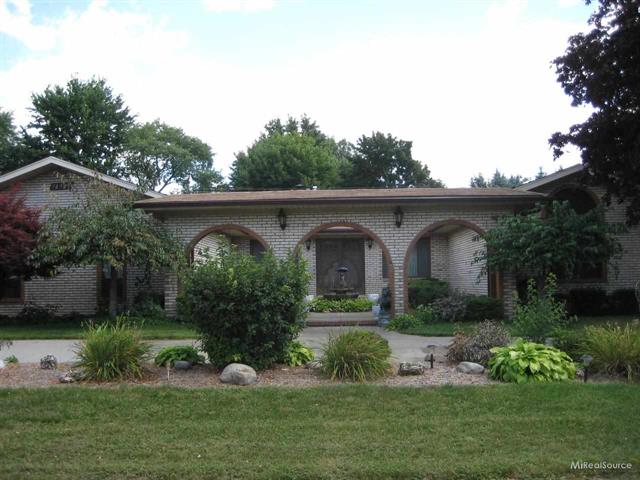 front view picture of 46498 Houghton, Utica, MI. 48315