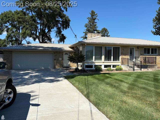 front view picture of 14867 21 Mile, Utica, MI. 48315