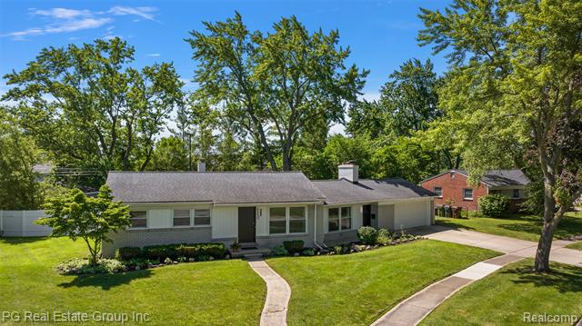 front view picture of 4550 Justine, Utica, MI. 48317