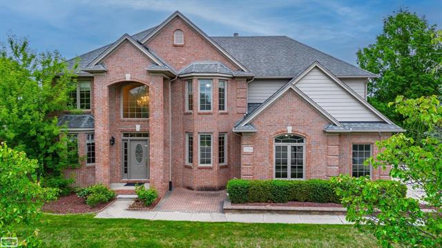 front view picture of 47584 Rail Dr, Utica, MI. 48315