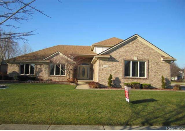 front view picture of 48555 Isola, Utica, MI. 48315