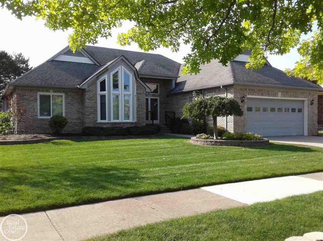 48193 Milonas Utica, MI. 48315 | Snabby