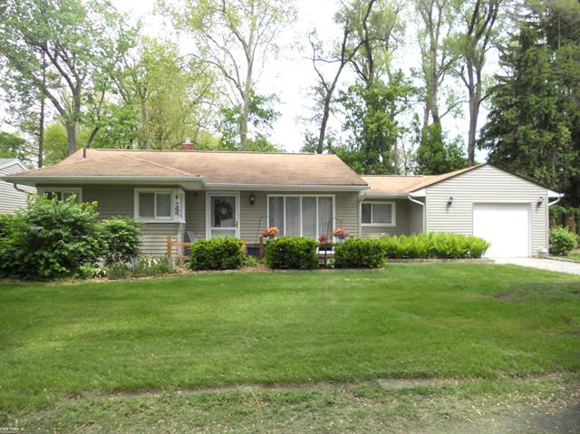 front view picture of 5727 Forcier Ct, Utica, MI. 48317