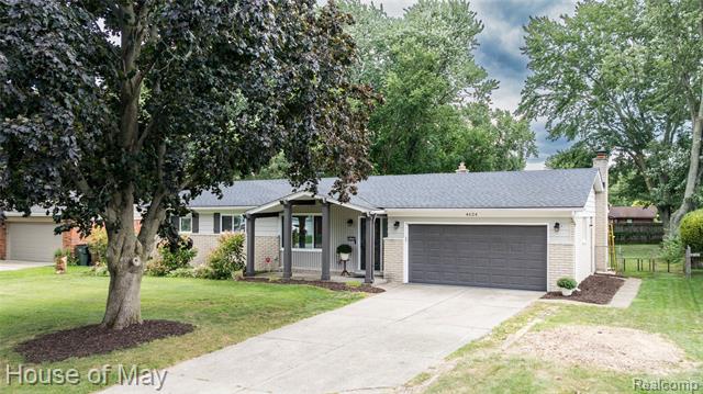 front view picture of 4624 Maeder, Shelby Township, MI. 48316