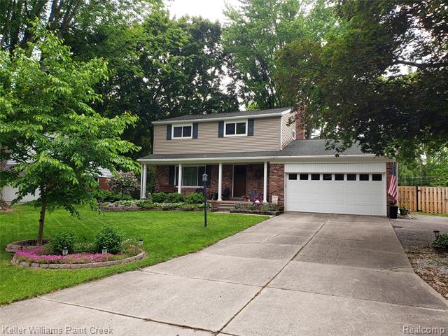 front view picture of 6069 Brynthrop, Shelby Township, MI. 48316