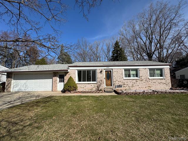 front view picture of 4505 23 Mile, Shelby Township, MI. 48316