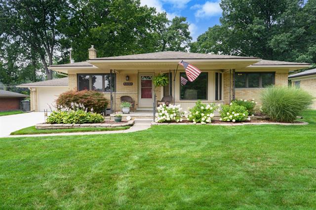 front view picture of 53333 Aulgur, Shelby Township, MI. 48316