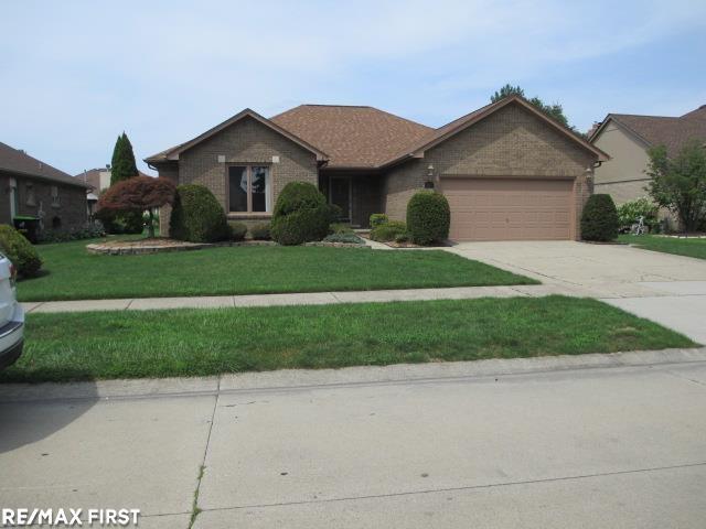 front view picture of 53295 Springhill Mea, Macomb, MI. 48042