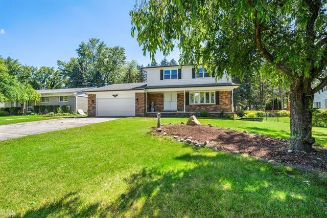 front view picture of 54232 Mound, Shelby Township, MI. 48316