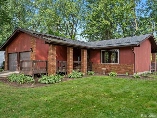 front view picture of 8319 Pamela, Shelby Township, MI. 48316