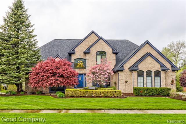 front view picture of 55195 Whitney, Utica, MI. 48315