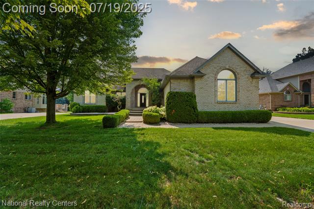 front view picture of 54710 Preston Pines, Utica, MI. 48315
