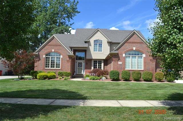 front view picture of 57773 Apple Creek Dr, Washington, MI. 48094