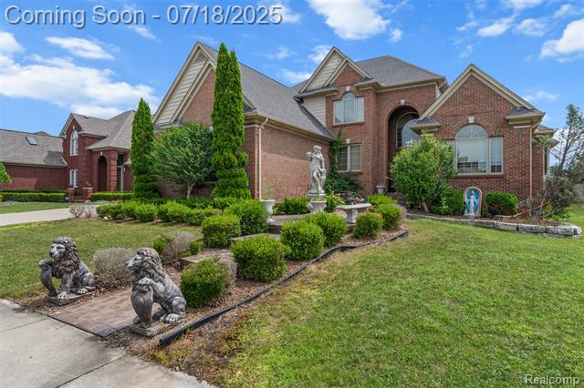 front view picture of 56502 Edgewood, Shelby Township, MI. 48316
