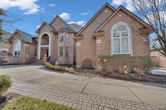 front view picture of 4952 Brookside Lane, Washington, MI. 48094