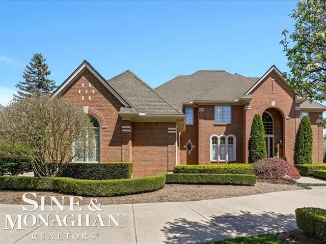 front view picture of 5561 Brookside Lane, Washington, MI. 48094