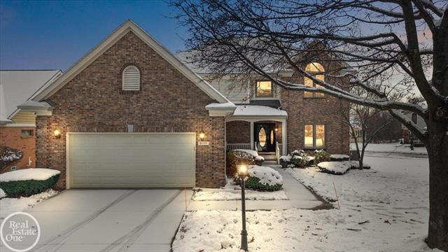 front view picture of 8600 Invitational Dr, Washington, MI. 48094