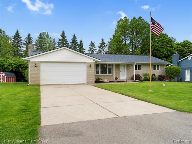 front view picture of 11411 N Crestline, Washington, MI. 48095