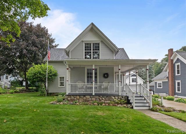 front view picture of 224 Pleasant, Romeo, MI. 48065