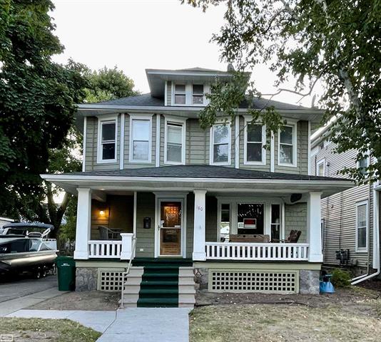 front view picture of 180 S Main, Romeo, MI. 48065