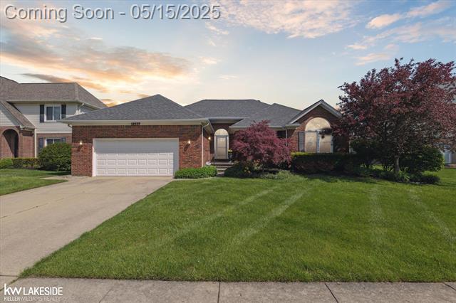 front view picture of 12537 Mentz Dr, Romeo, MI. 48065