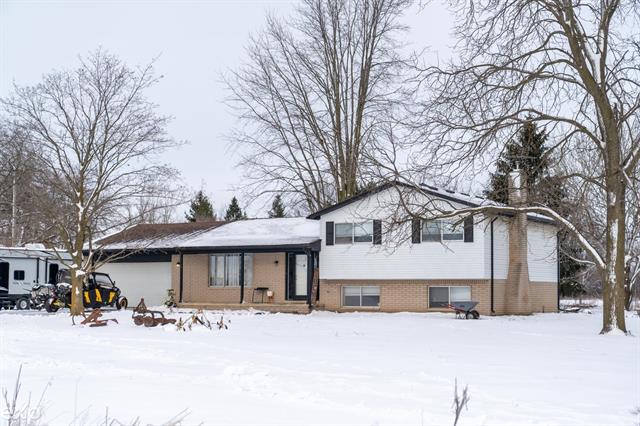 front view picture of 77000 Brown Road, Romeo, MI. 48065