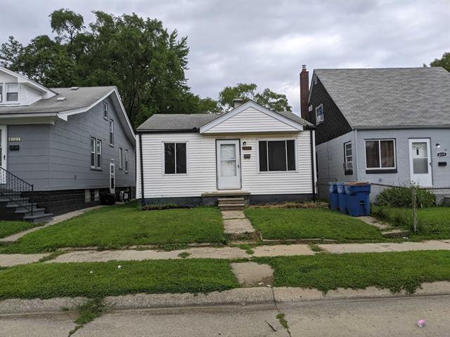 front view picture of 8111 Rivard, Warren, MI. 48089